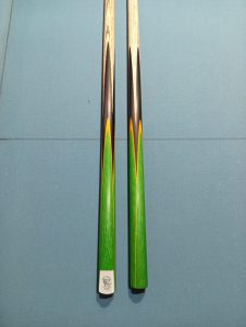 green cue on table 2